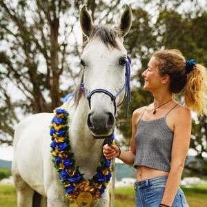 Meet your Posher, Elske